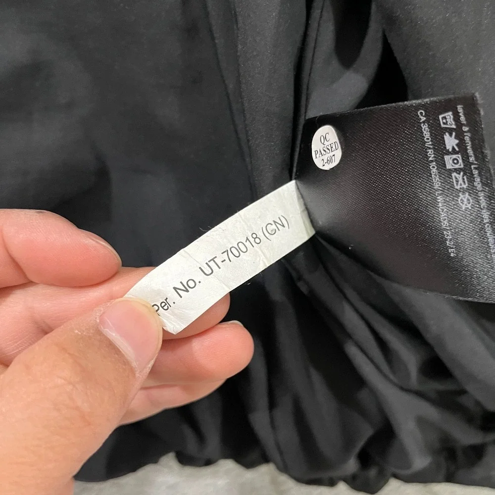 Lululemon Wunder Puff Jacket Black Goose Down Hooded Puffer Coat Womens 12 - Picture 6 of 16